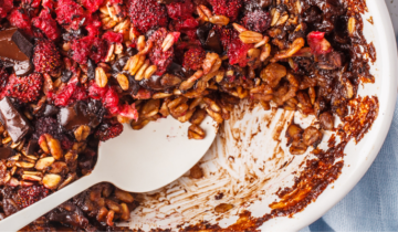 Berry Baked Oats | Vegan Breakfast Recipe